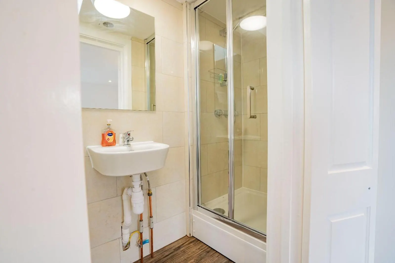 Uxbridge Retreat 2 Bed Flat Apartment