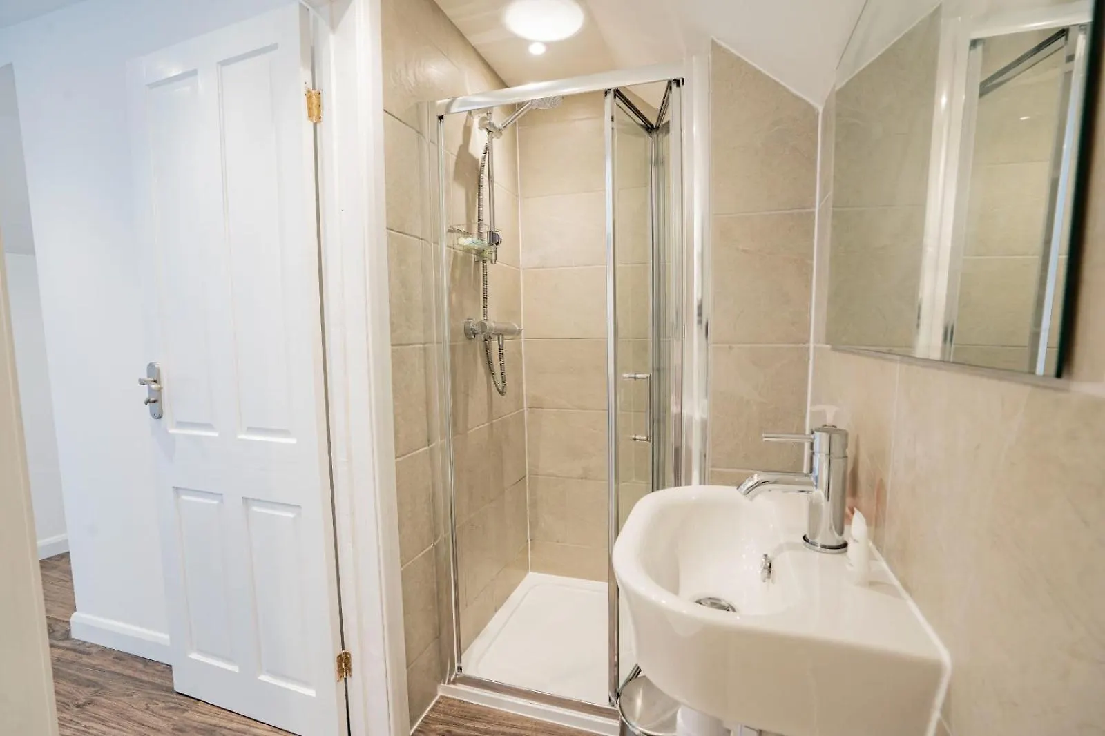 Uxbridge Retreat 2 Bed Flat Apartment