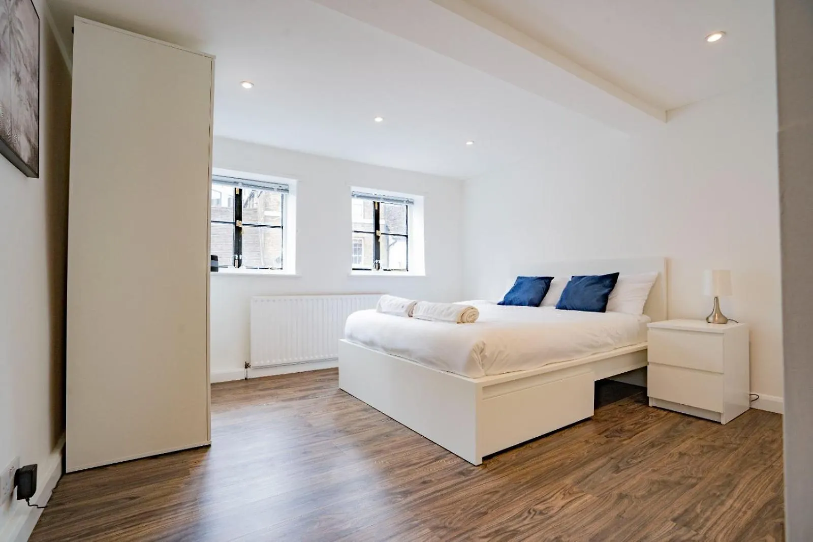 Uxbridge Retreat 2 Bed Flat Apartment 0*,  United Kingdom