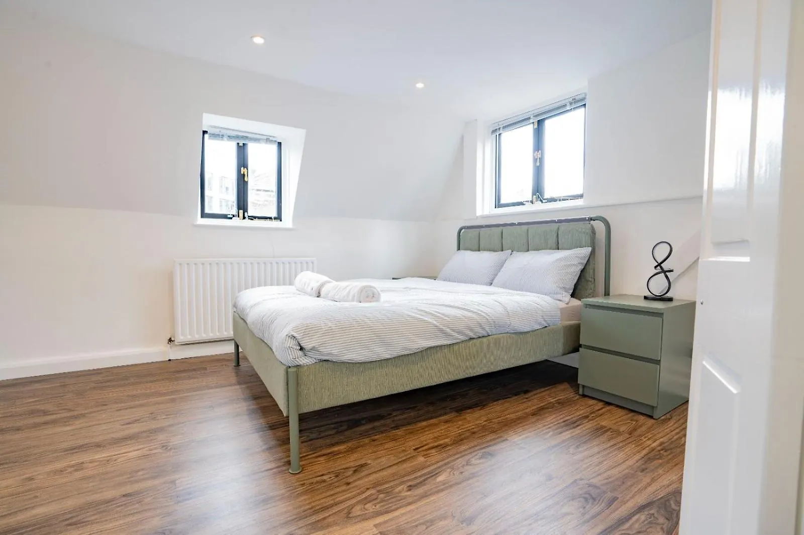 Uxbridge Retreat 2 Bed Flat Apartment